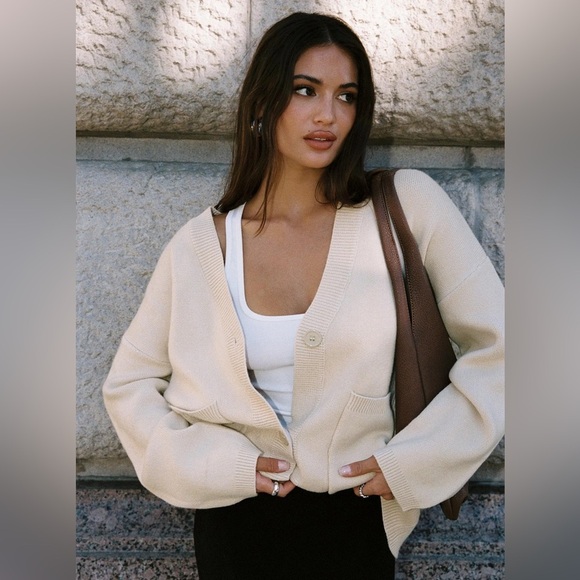 Princess polly Burke cardigan - Picture 3 of 13